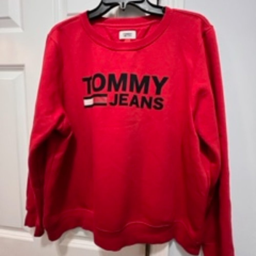 Tommy jeans large red sweatshirt